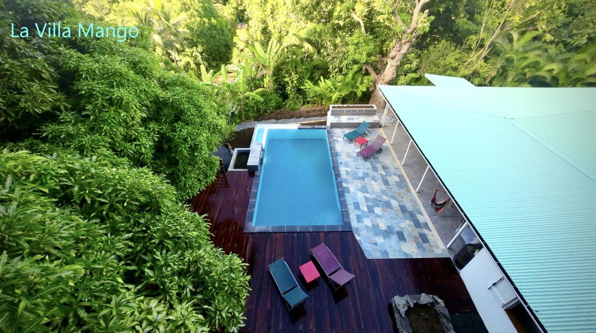 Ecolodges Karet Deshaies Esterno foto
